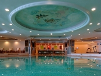 Isis Hotel   Spa - 