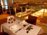 Crystal Hotel - 
