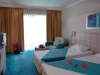 The Maxim Resort Hotel - 