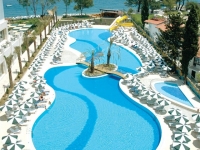 The Maxim Resort Hotel - 