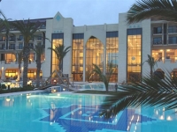 TTH Nashira Hotel - 
