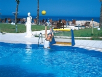 Aqua Bella Beach Hotel - La Perla