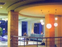 Aqua Bella Beach Hotel - La Perla