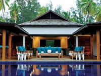 Desroches Island Resort - Luxury Beach Villa