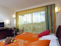 Hotel Sofitel Tahiti Maeva Beach Resort - 