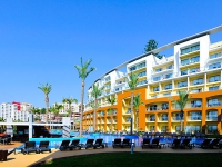 Pestana Promenade Ocean Resort Hotel - 