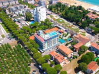 Hotel Colombo -   