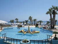 The Golden Coast Beach Hotel -     