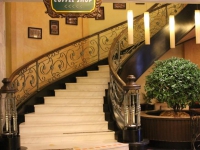 Dong Fang Hotel - 