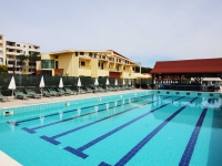 Kolaveri Resort - 