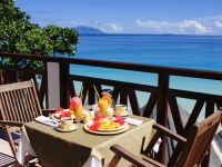 Coral Strand Hotel -  