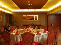 Dongjiaominxiang Hotel -  