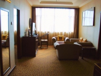Qianmen Hotel - 