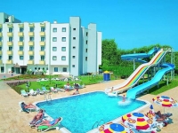 Club Aqua Plaza - 