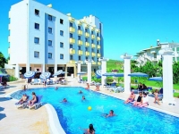 Club Aqua Plaza - 