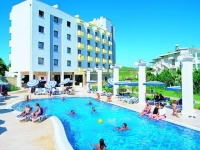 Club Aqua Plaza - 