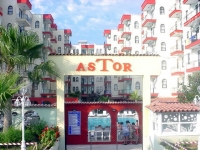 Astor Beach Hotel - 