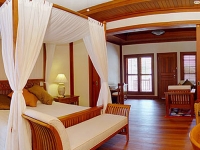 Kurumba Village -   