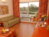 Kfar Maccabiah Hotel   Suite - Kfar Maccabiah Hotel   Suite, 4*