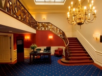 NH Grand Hotel Krasnapolsky - 