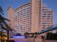 Aloha Oceanfront Suite Resort - 