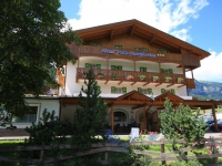 X Alp Hotel - 