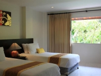 Naithonburi Beach Resort -  (  )