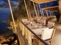 Mom Tri`s Villa Royale -   
