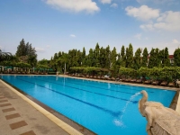 Pinnacle Grand Jomtien - big pool