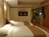 Horizon Beach Patong - Family Room