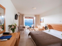 Miramare Luxury Suite and Villas - 