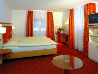 Simi Hotel -  