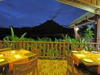 Arenal Manoa - 