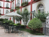 Dong Fang Hotel - 