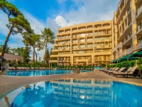 Georgia Palace Hotel   Spa - 