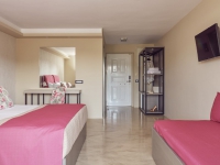 Koukounaria Hotel   Suites - 