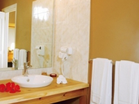 Veranda Pointe aux Biches - Family rooms bathroom