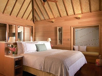 Four Seasons Resort Bora Bora - Over Water Bungalow