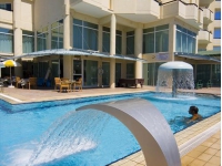 Tasia Maris Sands Hotel - 