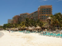 Fiesta Americana Grand Coral Beach -  