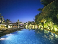 Kenilworth Beach Resort - pool