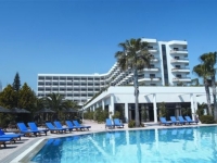 Grand Resort -  