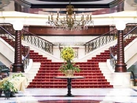 Movenpick Hotel Bur Dubai - 