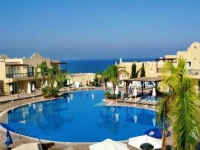 Pafian Park Beach Holiday Village - 