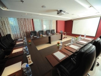 Al Hamra Hotel - -  