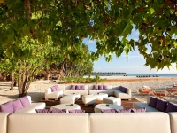 Constance Moofushi - Constance Moofushi