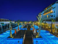 Port Nature Luxury Resort Hotel Spa - 