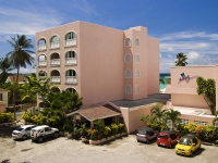 Butterfly Beach Hotel - 