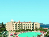 Caprice Beach Hotel - 