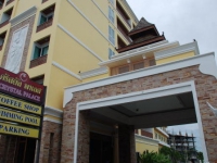 Crystal Palace Pattaya -   